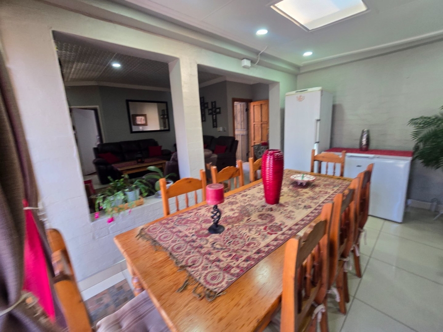 2 Bedroom Property for Sale in Heuwelsig Free State